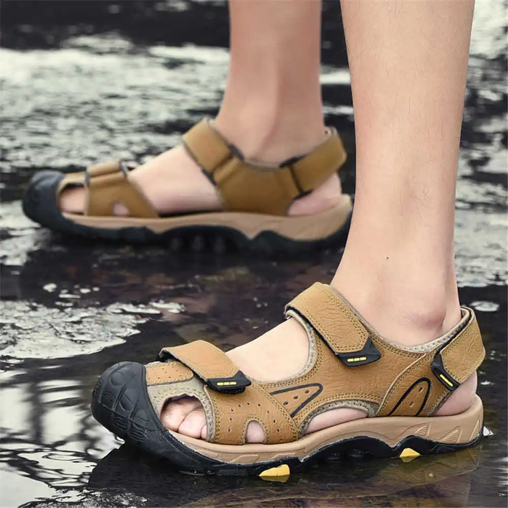 Sandal pantai kulit sapi alami - High Tech Office Room ulasan dan harga