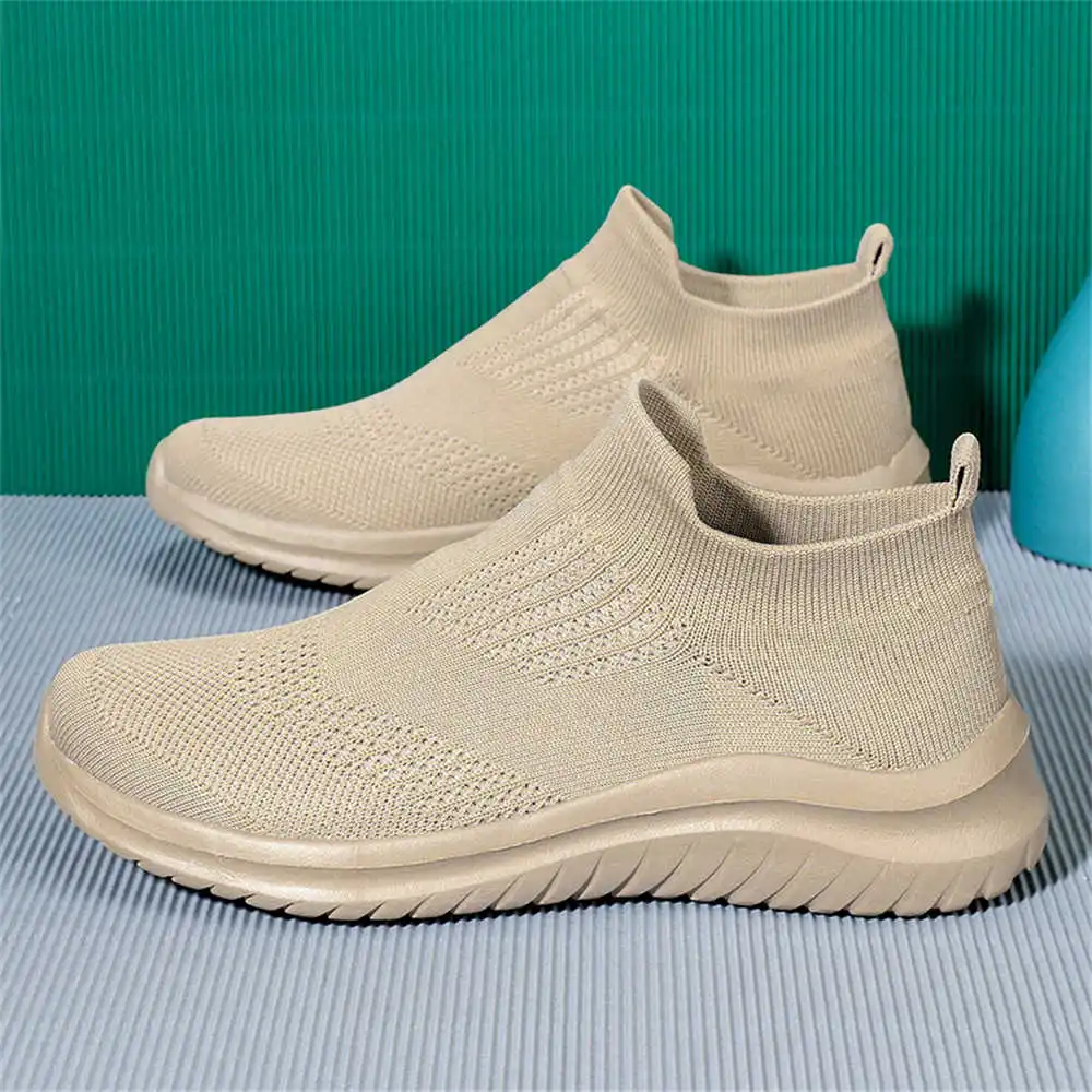 Sepatu olahraga pria, krem lem - Office Tech Products ulasan dan harga