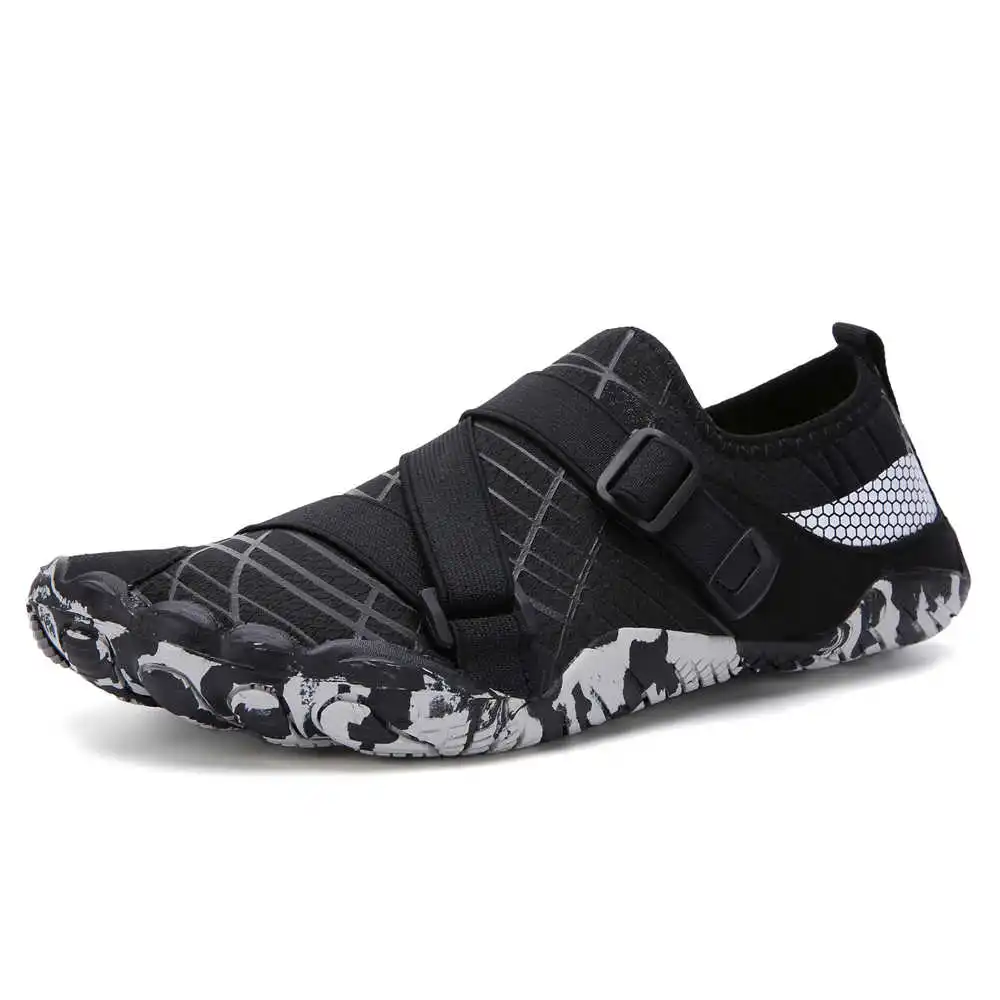 Sandal pantai bermotif ukuran  - High Tech Office Room ulasan dan harga